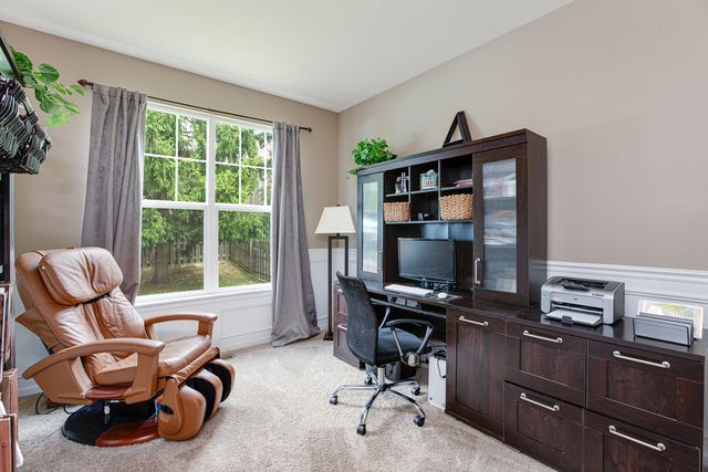 385 POST OAK Circle, West Chicago, IL 60185