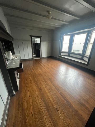 4956 S Michigan Avenue 3N, Chicago, IL 60615
