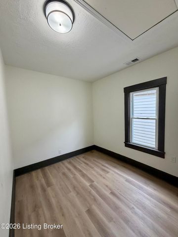 1414 Sale Ave, Louisville, KY 40215