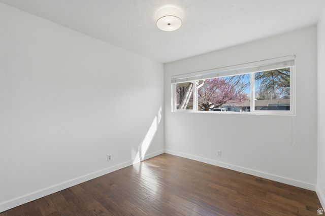 1691 E FIELDCREST LN, Holladay, UT 84117