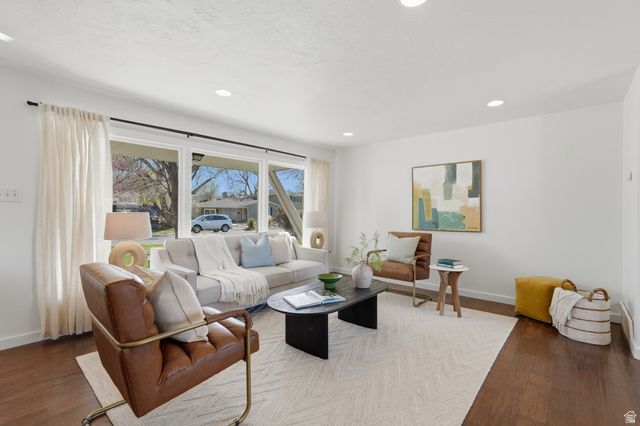 1691 E FIELDCREST LN, Holladay, UT 84117