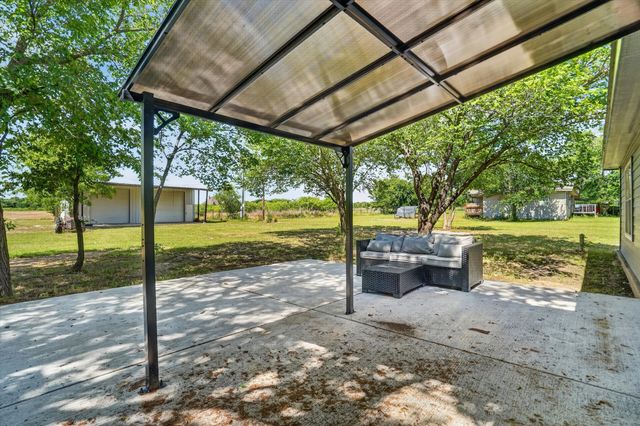 1301 County Road 705, Joshua, TX 76058