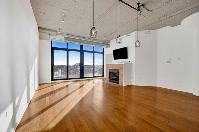 1525 S Sangamon Street 610, Chicago, IL 60608