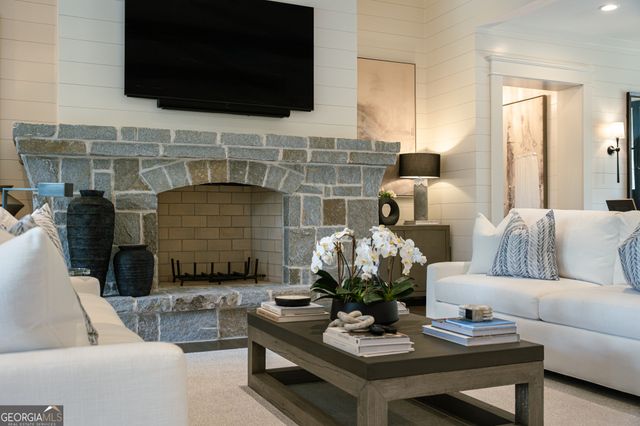 1161 Sugar Run, Greensboro, GA 30642