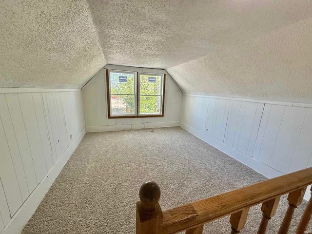 1006 Cherry Street, Evansville, IN 47713