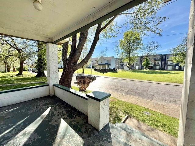 1006 Cherry Street, Evansville, IN 47713