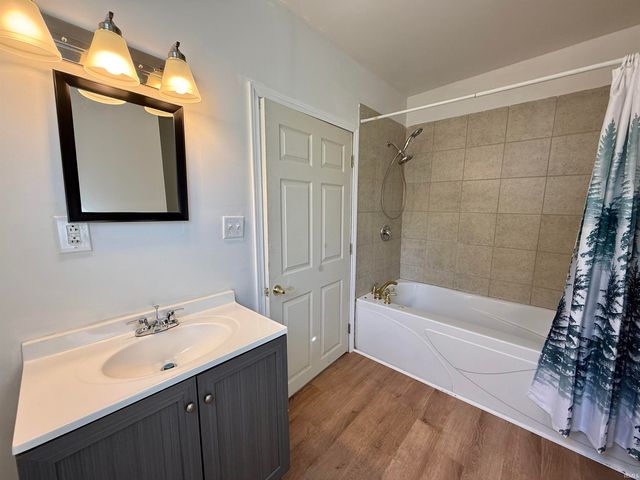 1006 Cherry Street, Evansville, IN 47713