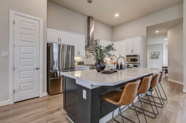 210 Fairdale CV, Austin, TX 78738