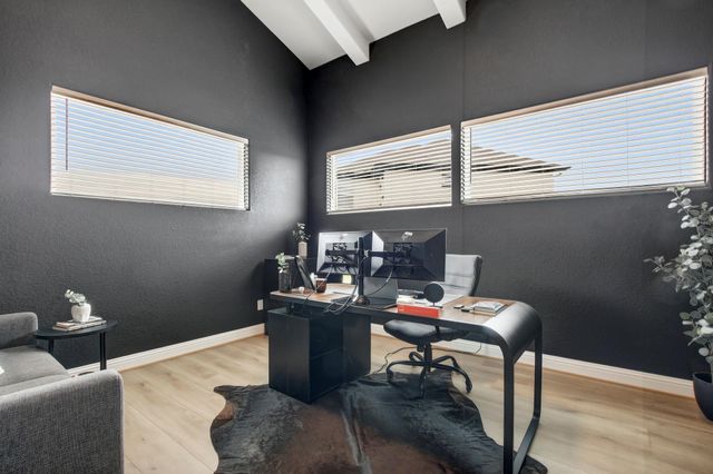 210 Fairdale CV, Austin, TX 78738