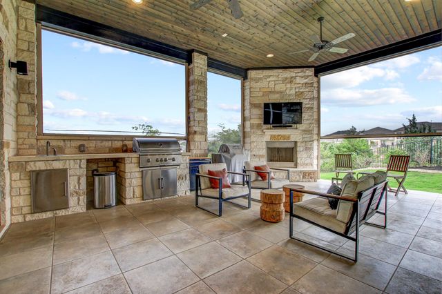 210 Fairdale CV, Austin, TX 78738