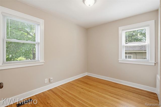 634 E Lewiston Avenue, Ferndale, MI 48220
