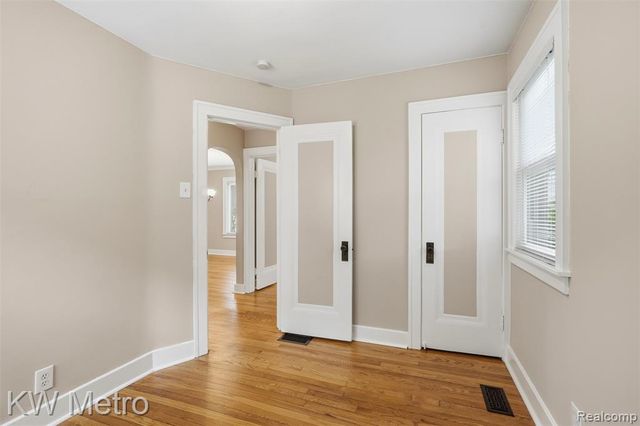 634 E Lewiston Avenue, Ferndale, MI 48220