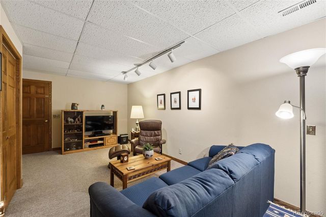 752 Ridgeside Drive, Golden, CO 80401