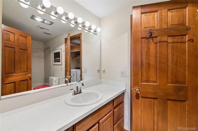 752 Ridgeside Drive, Golden, CO 80401