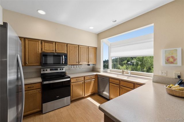 752 Ridgeside Drive, Golden, CO 80401