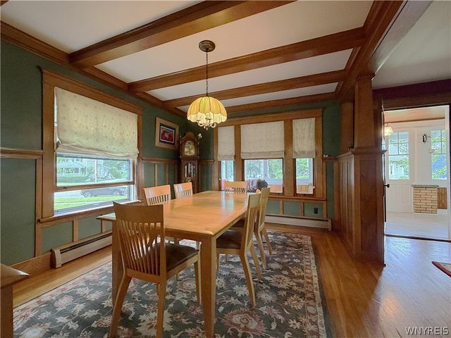 26 Pleasant Avenue, Hamburg, NY 14075