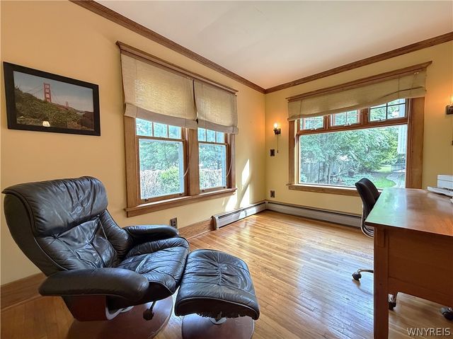 26 Pleasant Avenue, Hamburg, NY 14075