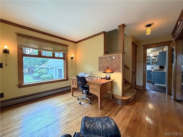 26 Pleasant Avenue, Hamburg, NY 14075