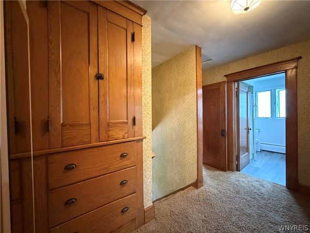 26 Pleasant Avenue, Hamburg, NY 14075