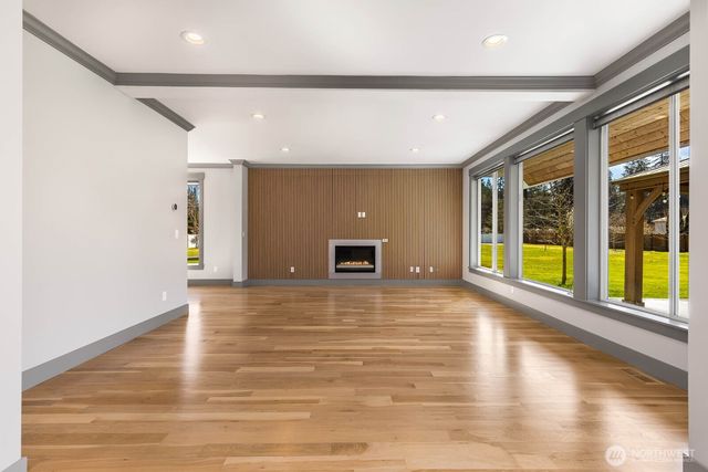 17210 36th Ave E, Tacoma, WA 98446