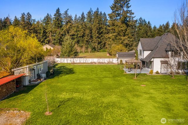 17210 36th Ave E, Tacoma, WA 98446