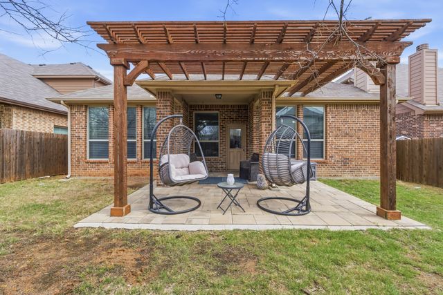 2026 Milano Lane, Lewisville, TX 75077