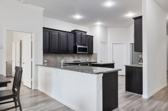 2026 Milano Lane, Lewisville, TX 75077