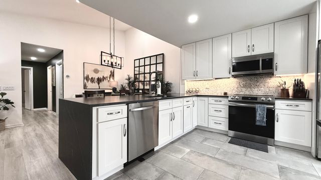5016 Heatherhill Lane 10, Boca Raton, FL 33486
