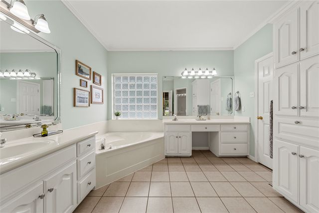 1694 Mclennan Crossing Road, Woodway, TX 76712