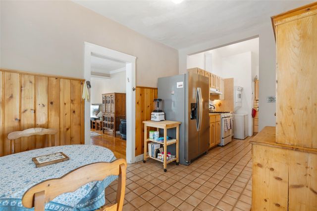 614 Paseo De Peralta, Santa Fe, NM 87501