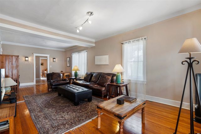 614 Paseo De Peralta, Santa Fe, NM 87501