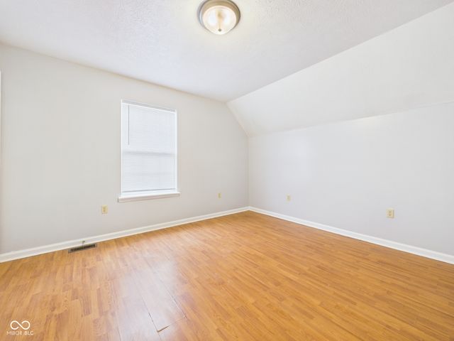 6233 E 11th Street, Indianapolis, IN 46219