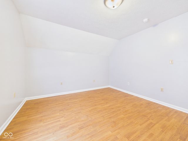 6233 E 11th Street, Indianapolis, IN 46219