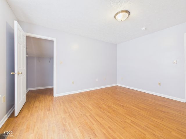 6233 E 11th Street, Indianapolis, IN 46219