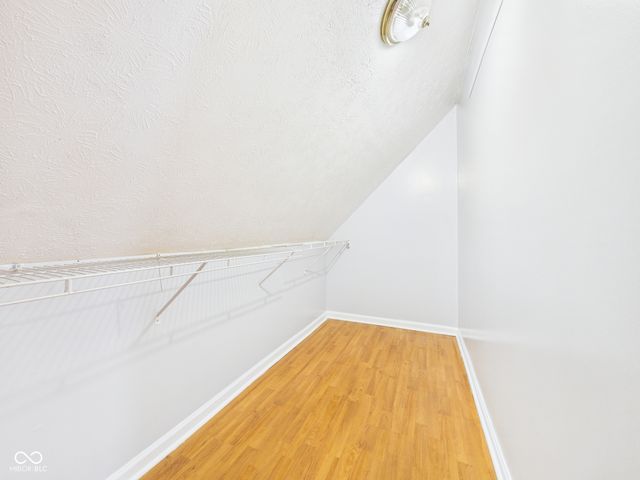 6233 E 11th Street, Indianapolis, IN 46219