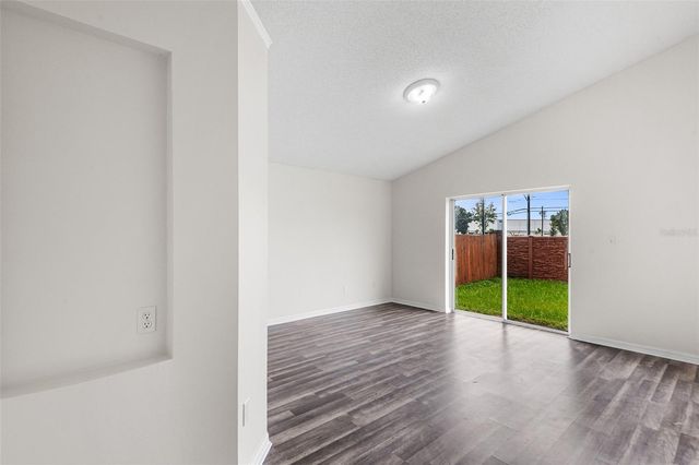 7814 ELMSTONE CIRCLE, Orlando, FL 32822