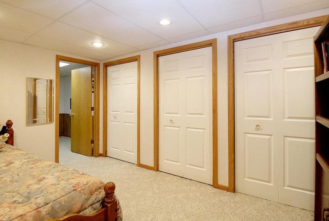 9432 Stanford COURT, Mequon, WI 53097