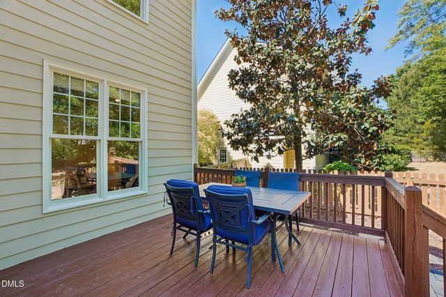 200 Avent Meadows Lane, Holly Springs, NC 27540