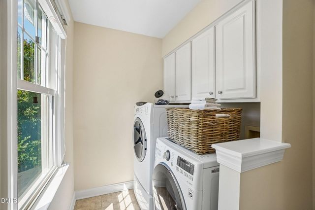 200 Avent Meadows Lane, Holly Springs, NC 27540