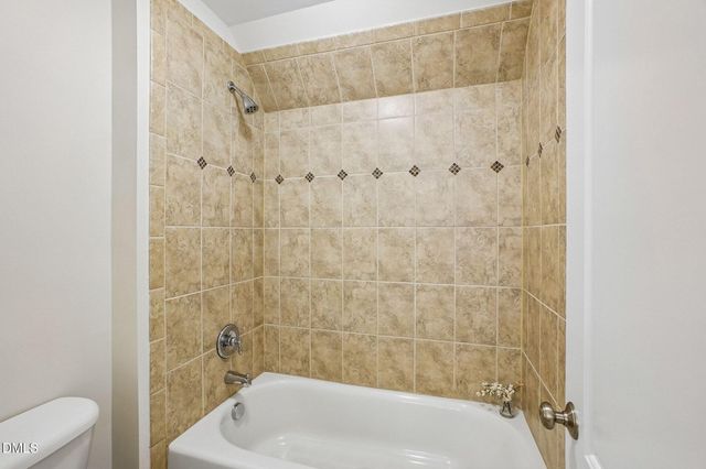 200 Avent Meadows Lane, Holly Springs, NC 27540