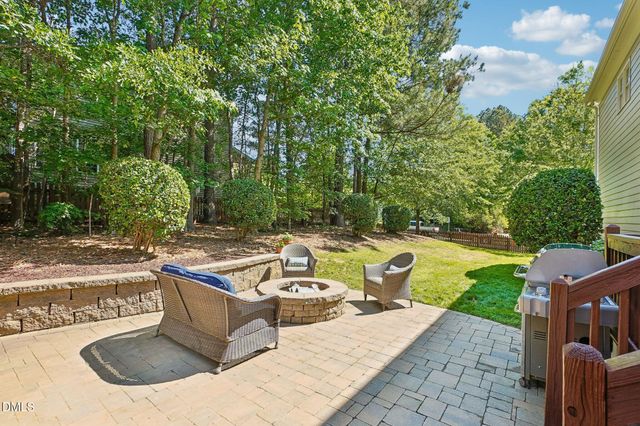 200 Avent Meadows Lane, Holly Springs, NC 27540