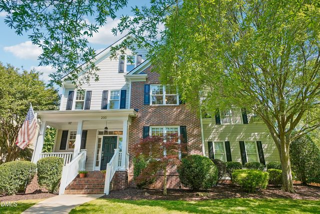 200 Avent Meadows Lane, Holly Springs, NC 27540