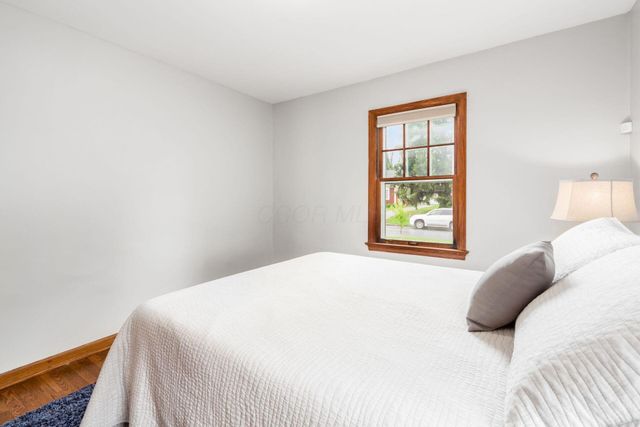 230 E Royal Forest Boulevard, Columbus, OH 43214