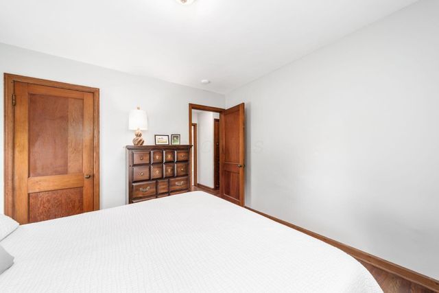 230 E Royal Forest Boulevard, Columbus, OH 43214