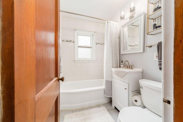 230 E Royal Forest Boulevard, Columbus, OH 43214