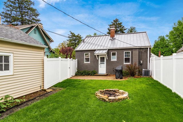 230 E Royal Forest Boulevard, Columbus, OH 43214