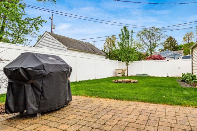 230 E Royal Forest Boulevard, Columbus, OH 43214