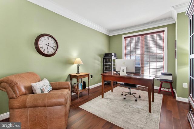 21374 FAIRHUNT DR, Ashburn, VA 20148