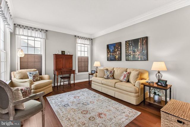 21374 FAIRHUNT DR, Ashburn, VA 20148