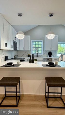 19 N RITTERS LN, Owings Mills, MD 21117